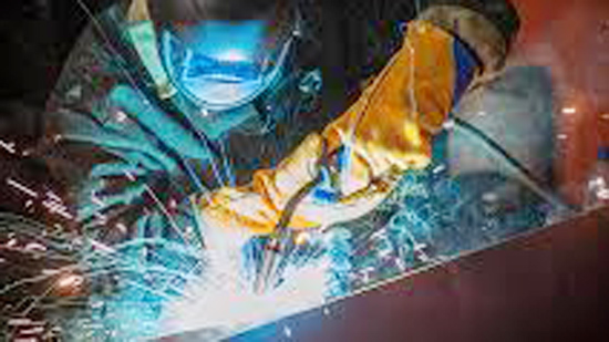 How Much Do Welders Make Annually?