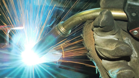 How long does a welding machine last