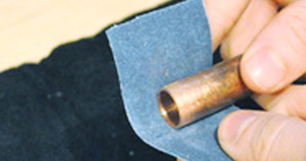How to Solder Copper Pipe to Stainless Steel? 4 Cooling and Cleaning the Soldered Joint