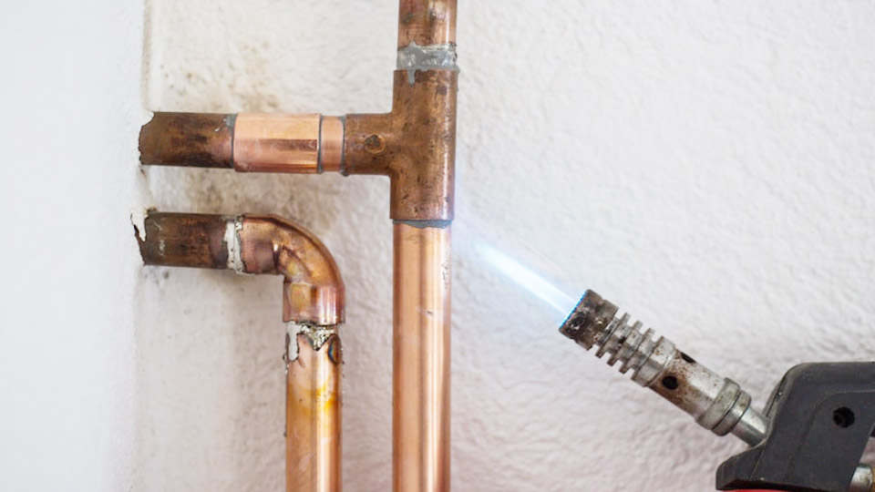 How-to-Clean-Up-Solder-Joints.jpg