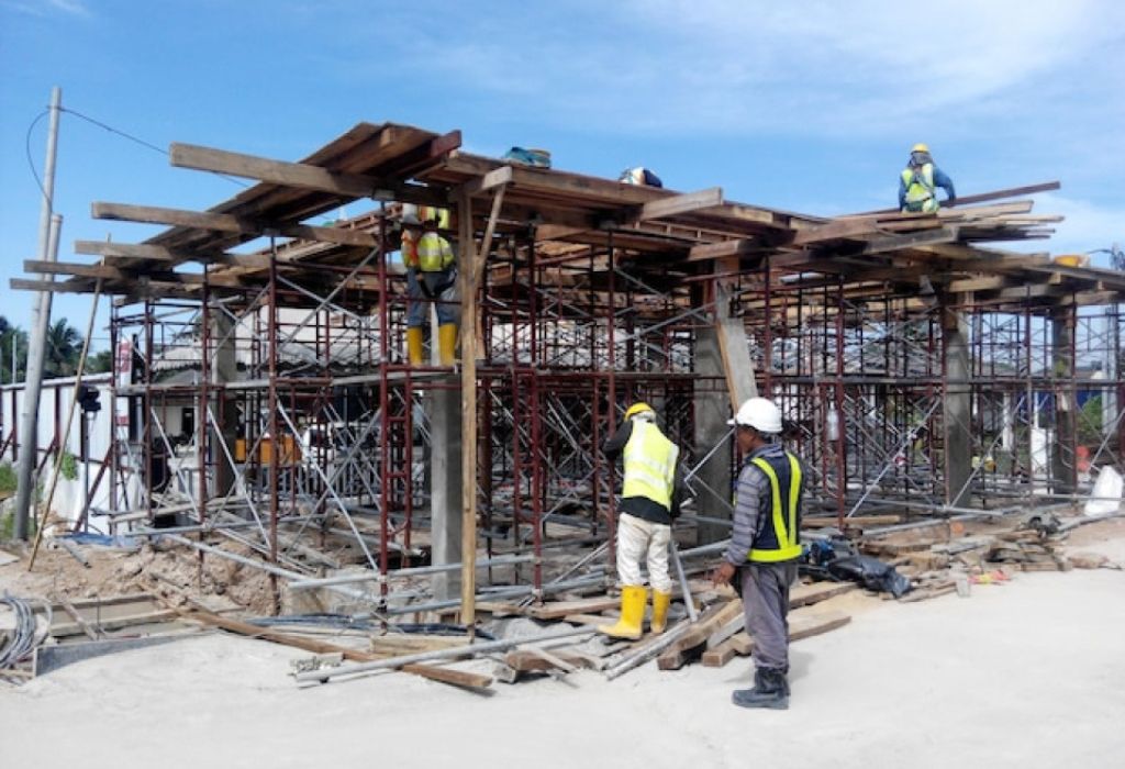 What Education Do You Need to Be a Welder in 2025