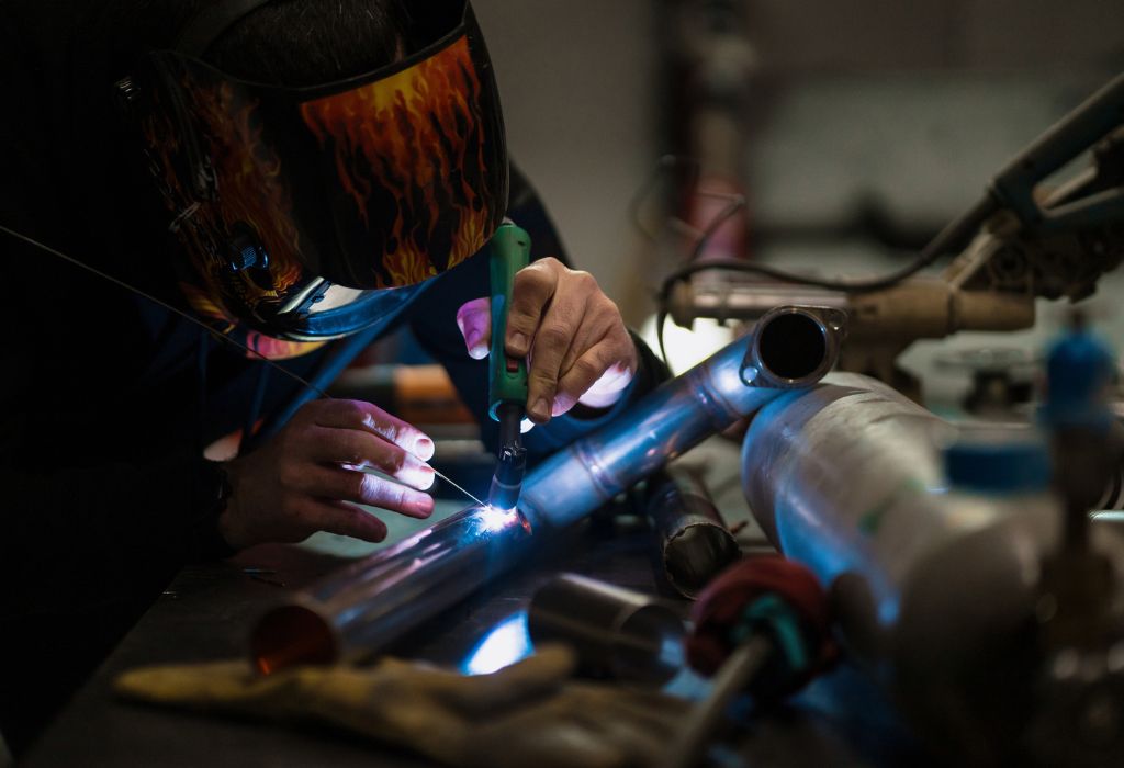 TIG Welder Salary Guide: How Much Do TIG Welders Make 1 Quick Answer — How Much Does a TIG Welder Make?