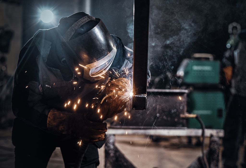 How to Become a Welder in Georgia: Step-by-Step Guide 2 Tips to Advance Your Welding Career in Georgia