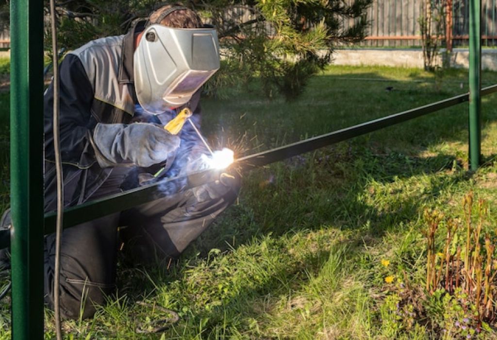 How to Become a Welder in PA: Step-by-Step Career Guide 1 What Does a Welder Do?