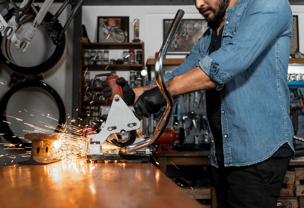 What Is a Welder Job? Roles and Responsibilities 2 Work Environments and Sectors