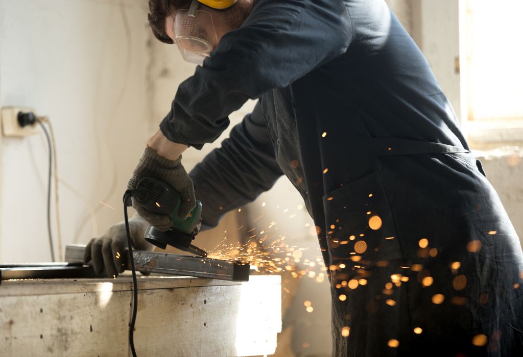 Do You Need a License to Be a Welder? Answered 3 Common Compliance Mistakes