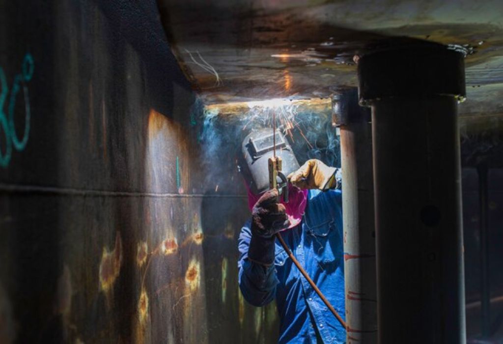 What Is a Deep Sea (Underwater) Welder?