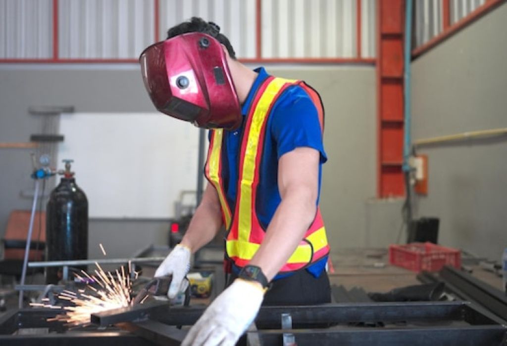 Do You Need Certification to Be a Welder in 2025 2 How to Get Welding Certification