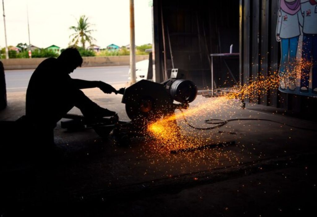 How Long to Become a Journeyman Welder? Timeline 3 Alternative Routes