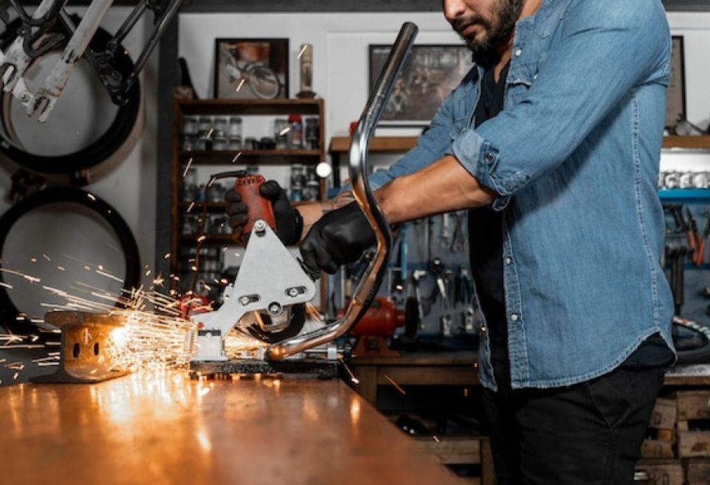 How to Become a Boilermaker Welder Step-by-Step 2 Costs, Pay, and Job Outlook