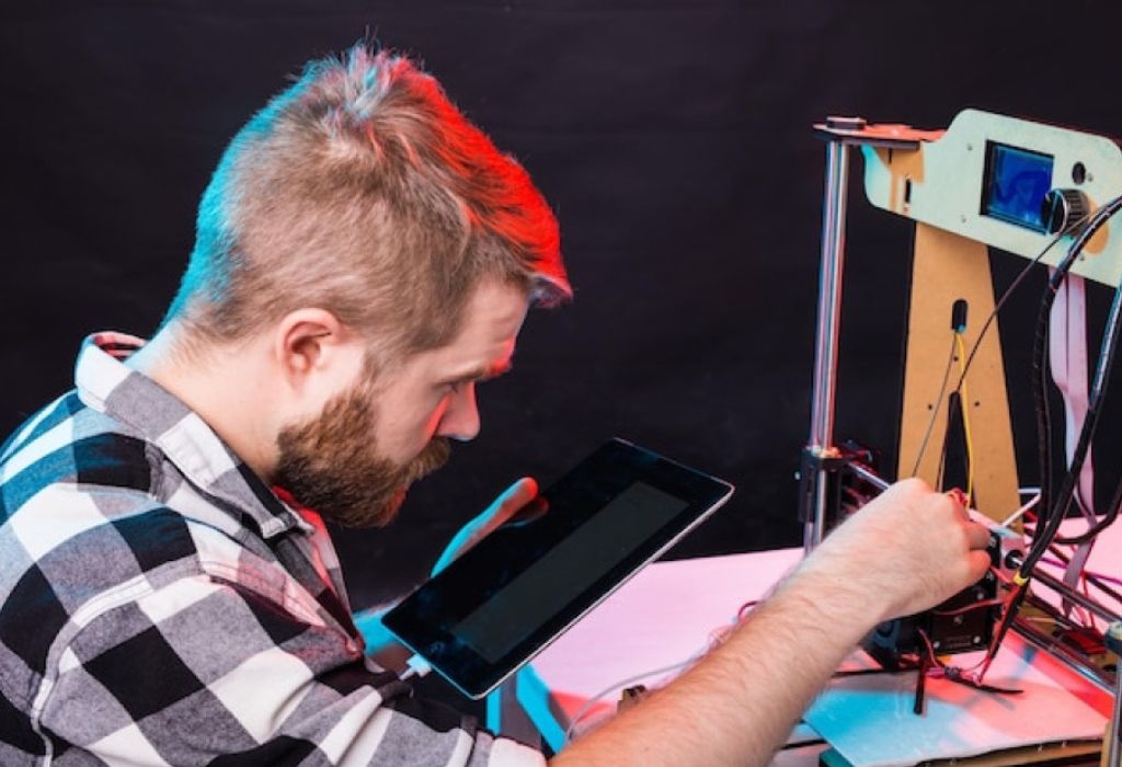 How to Become a Mobile Welder: Full Guide 2 Your Mobile Welding Rig: Tools, Truck & Budget