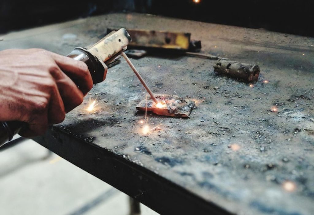 Can You Weld Ductile Iron Without Cracking It? 1 What Makes Ductile Iron Different from Regular Cast Iron