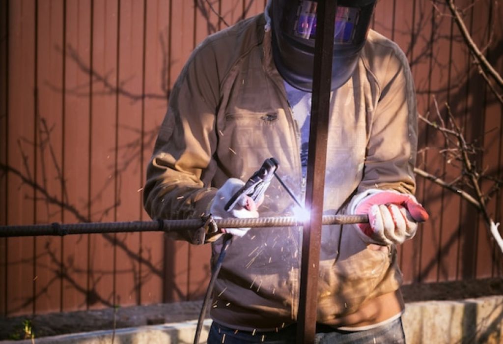 Can You Weld Ductile Iron Without Cracking It? 3 Welding Safety Tips