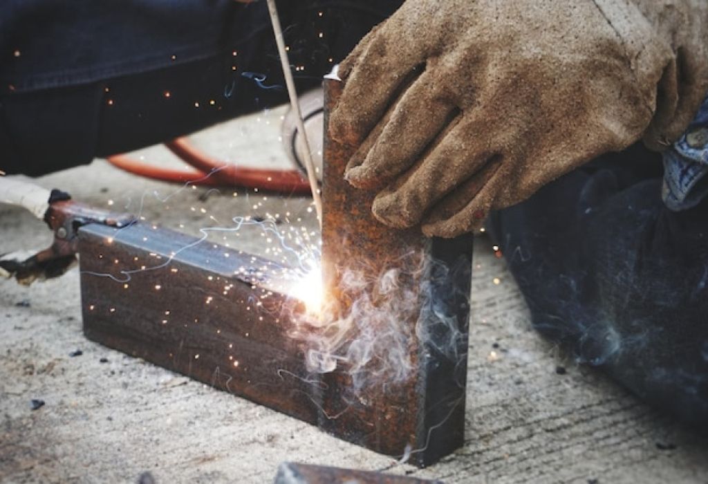 Can You Weld Ductile Iron Without Cracking It? 2 Preheating and Cooling Procedures