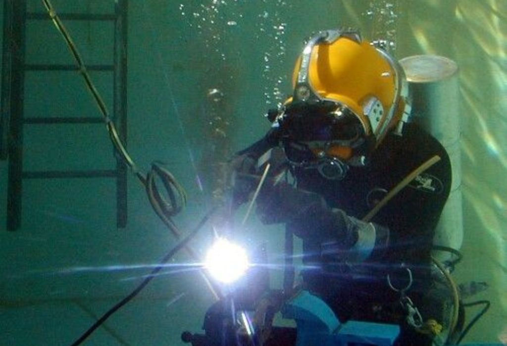 Why Is Underwater Welding So Dangerous? Explained