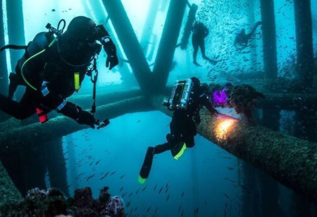 How Does Underwater Welding Work? The Full Process 2 Applications of Underwater Welding