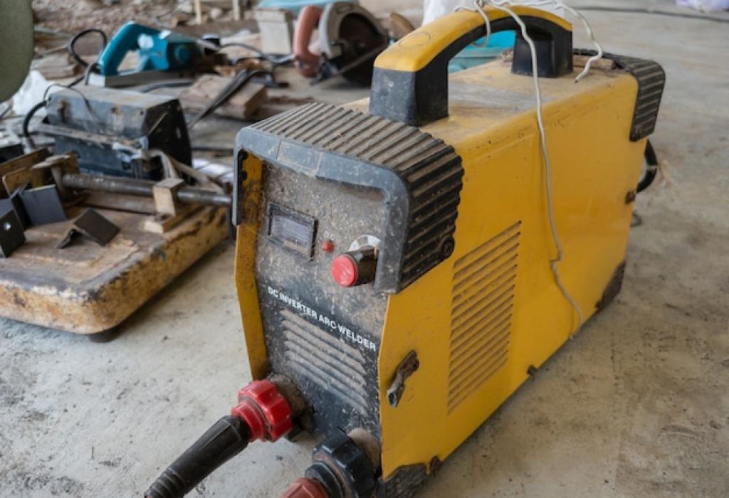 How to Jump Start a Welding Machine the Right Way 2 Generator Exciter “Wake-Up” — Field Flashing Explained