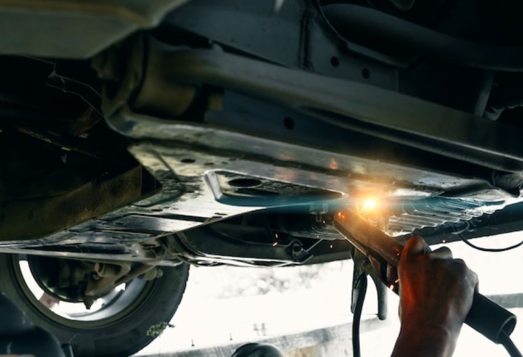 How to MIG Weld Exhaust Pipe on Car for Smooth Finish