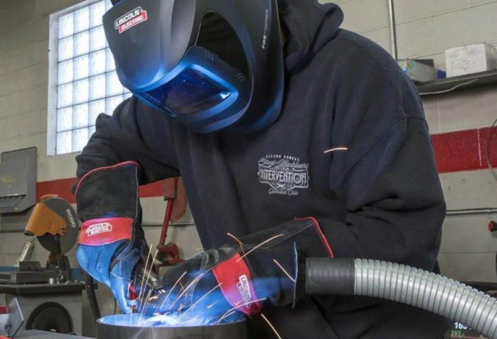 Common Mistakes and Advanced Tips for Grind Mode on a Welding Helmet