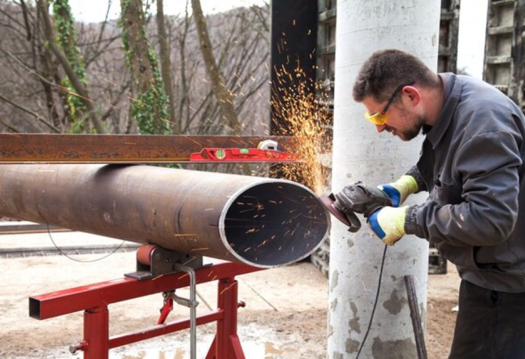 How to Become a Pipefitter Welder in 2025 3 Timeline, Costs, and Career ROI