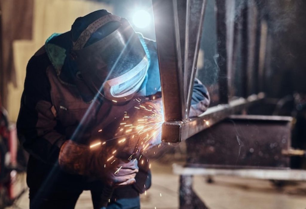 How to Become a Specialized Welder Explained 3 Timeline, Costs, and ROI