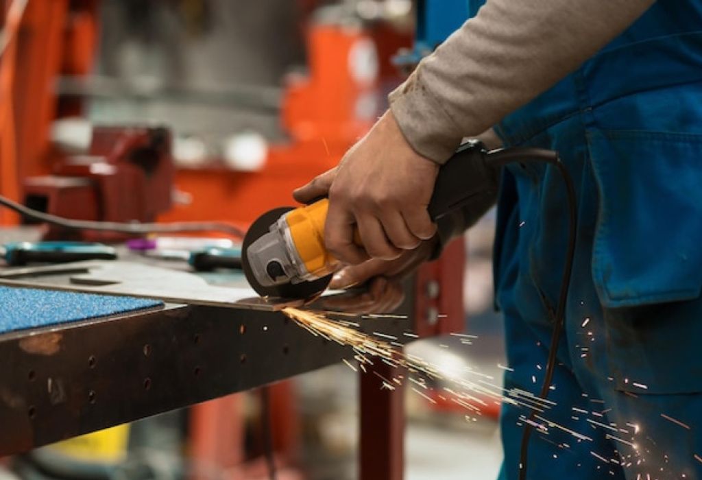 What Is an Inverter Welding Machine and How It Works