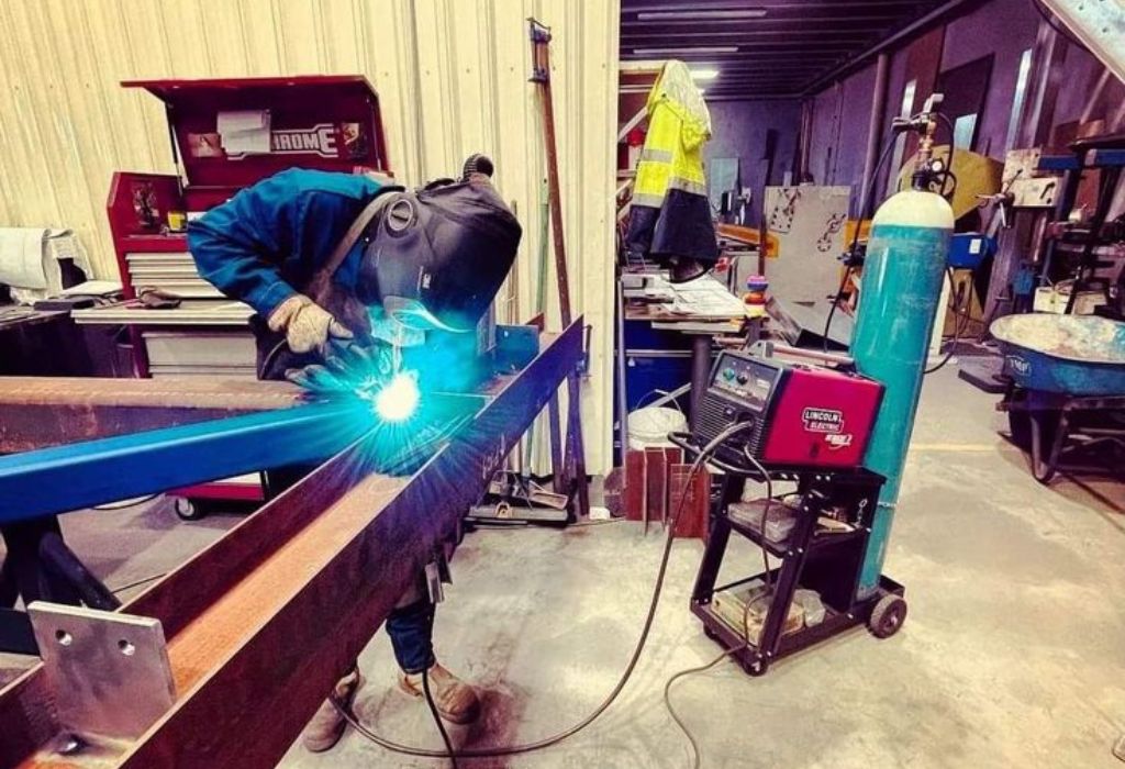Are Laser Welding Machines Good for Everyday Use? 1 What Is a Laser Welding Machine?