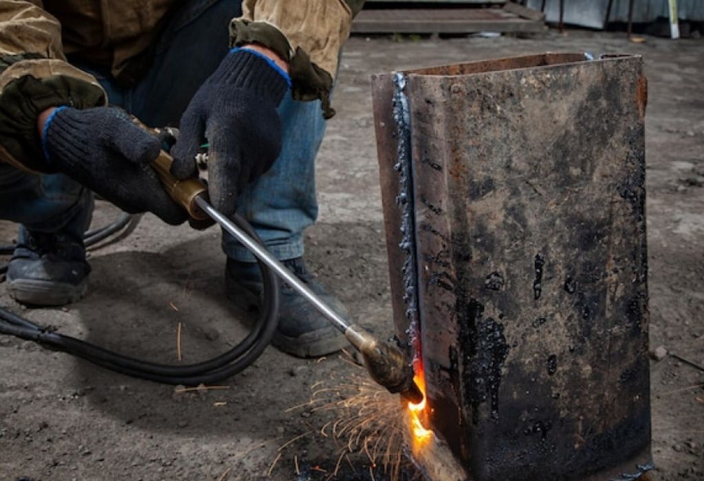 How to Weld on Cast Iron the Right Way 3 Safety and Maintenance