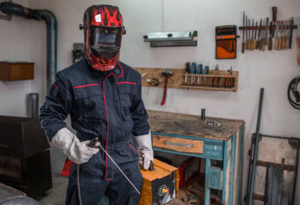 Buying Advice — Is an Antra Welding Helmet Right for You?
