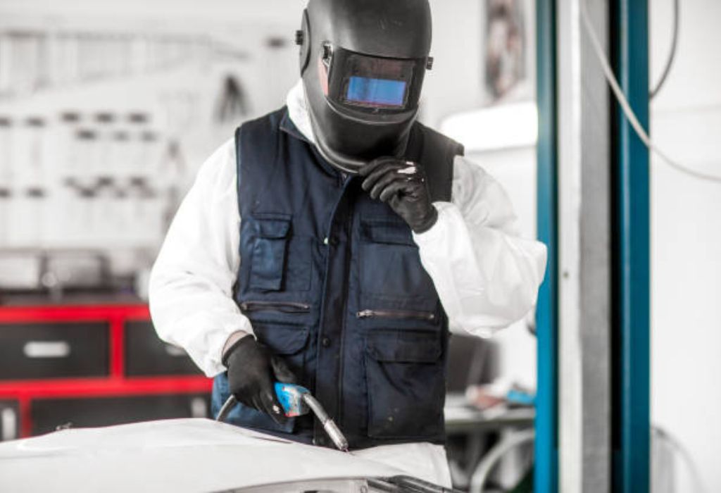 Section 1: Identify the Correct Replacement Lens